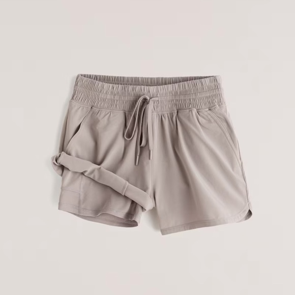 NWT High Rise Lined Workout Shorts - Picture 4 of 8